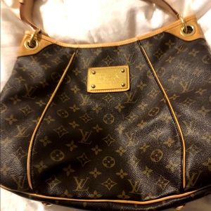 Louis Vuitton Handbag